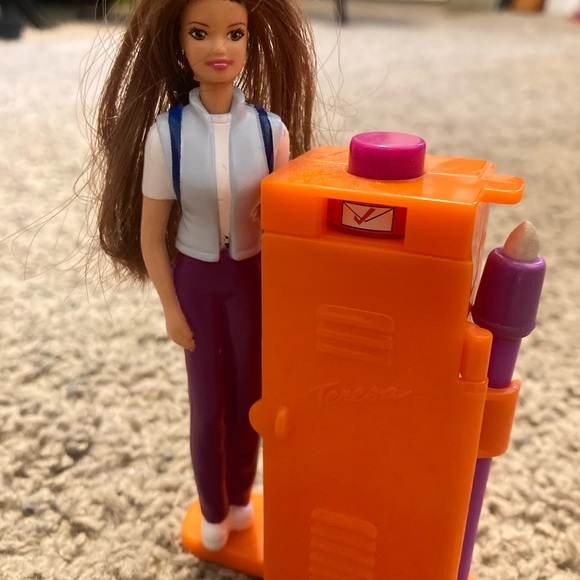 Lot of happy meal Barbie figures - Picture 9 of 16